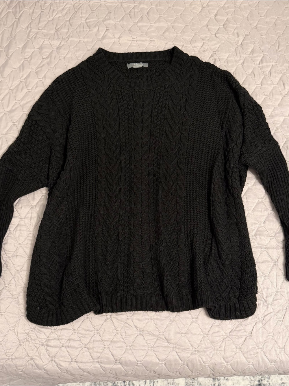 Natural Reflections Women’s Black Cable Crewneck Sweater - Size XXL